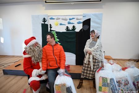 Varovance Društva Sožitje Kamnik obiskal Božiček (7)